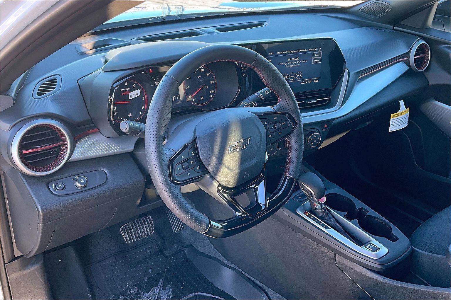 New 2026 Chevrolet Trax RS w/ Driver Confidence Package image 7