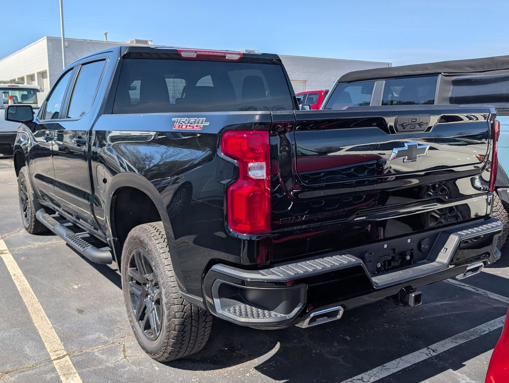Used 2024 Chevrolet Silverado 1500 LT Trail Boss w/ Protection Package image 3