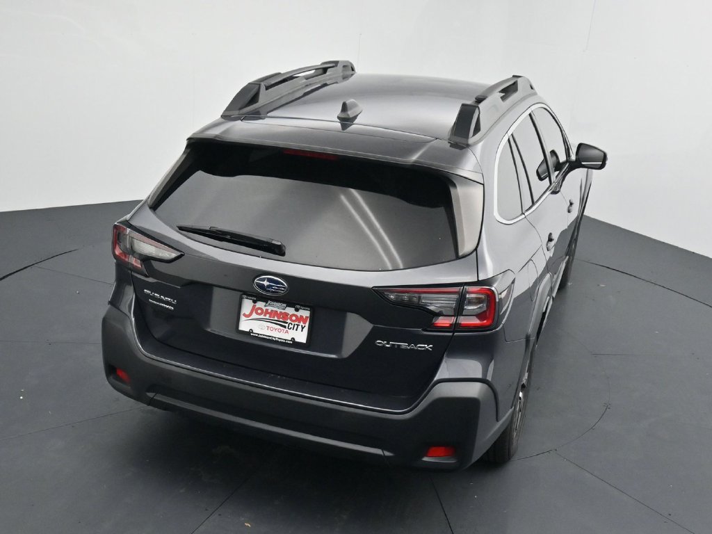 Used 2023 Subaru Outback Premium AWD/4WD image 28