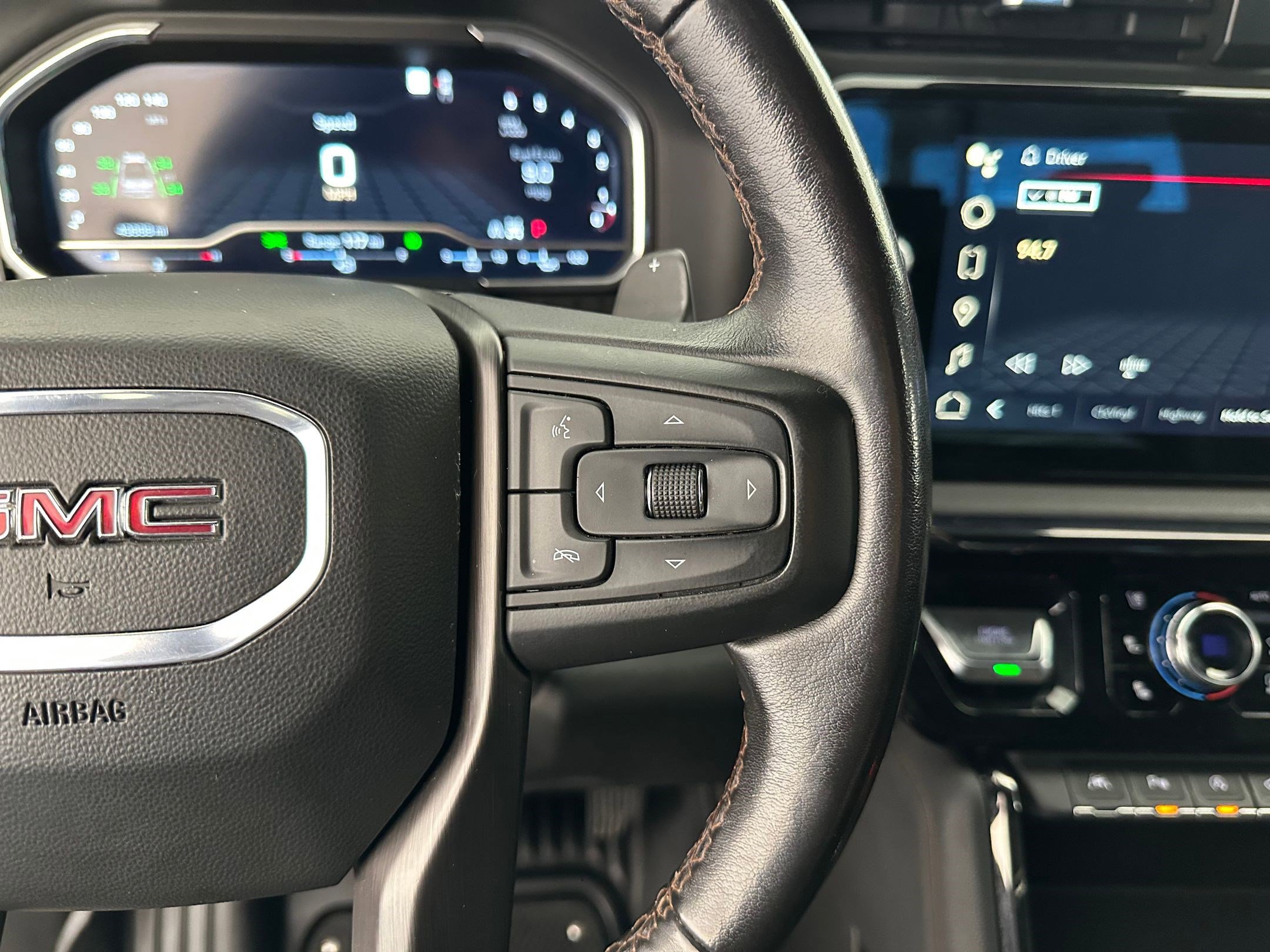 Used 2022 GMC Sierra 1500 AT4 w/ AT4 Premium Package image 24