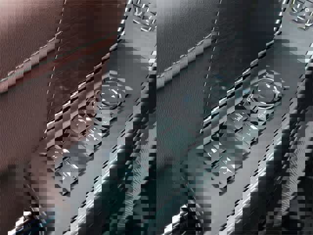 Used 2023 Ford F150 Lariat w/ Equipment Group 502A High image 41