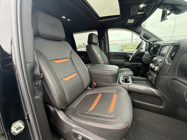 Used 2023 GMC Sierra 2500 AT4 w/ AT4 Premium Plus Package AWD/4WD image 29