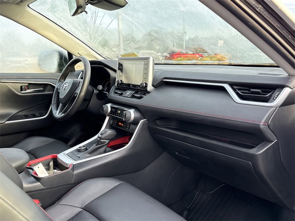 Used 2020 Toyota RAV4 TRD Off-Road image 26