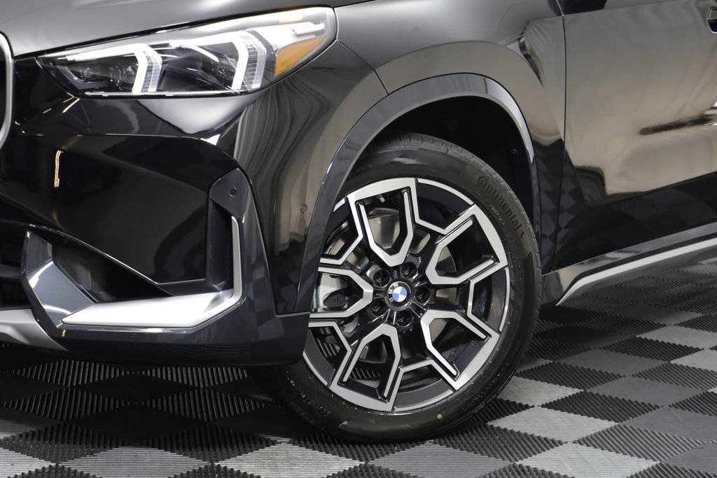 New 2026 BMW X1 xDrive28i w/ Convenience Package AWD/4WD image 4