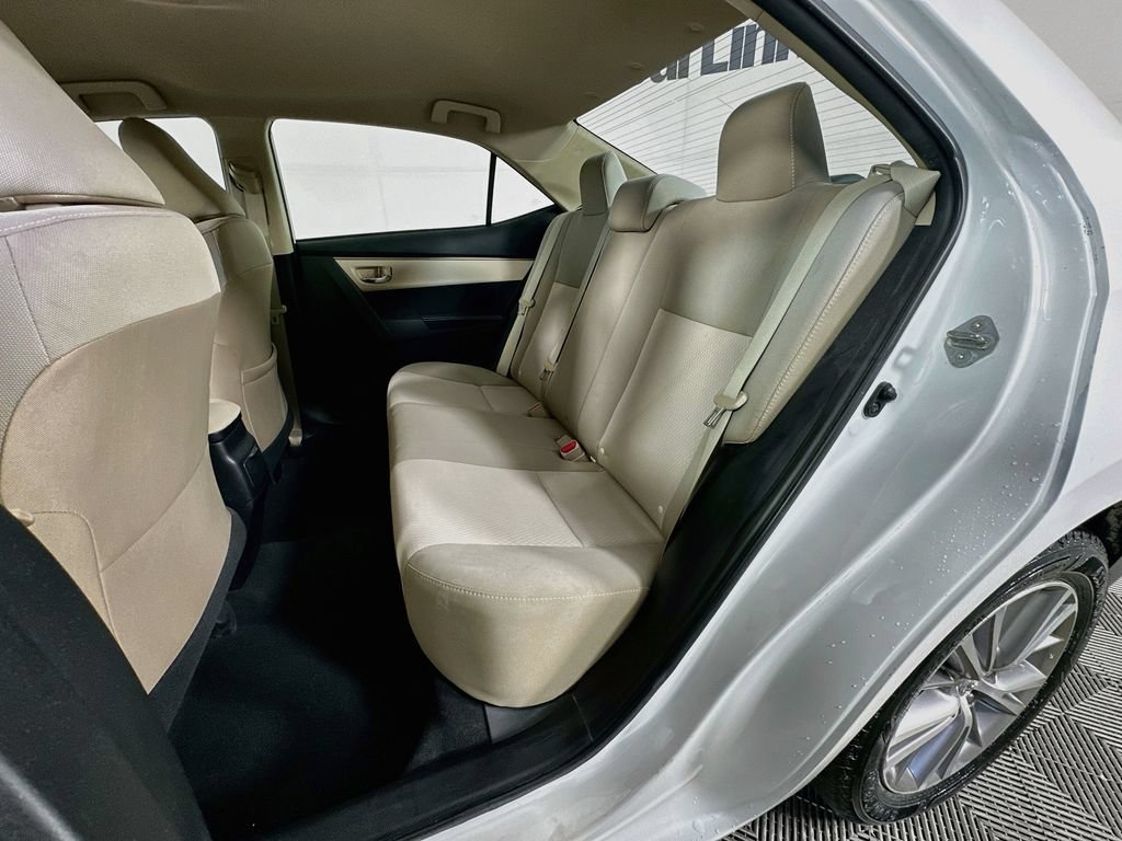 Used 2014 Toyota Corolla LE FWD image 27