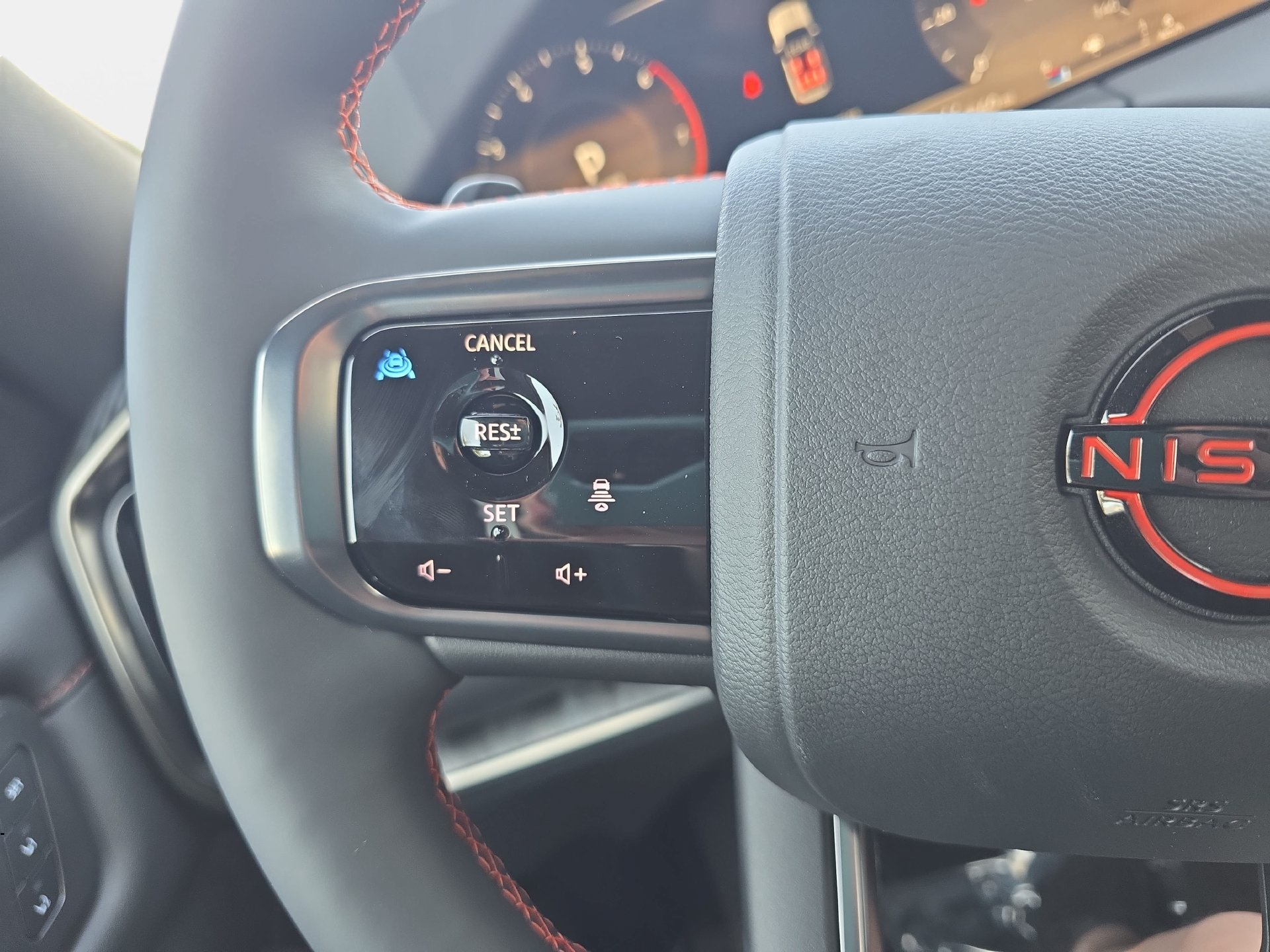 New 2026 Nissan Armada PRO-4X w/ Captain's Chari Seat Package AWD/4WD image 17
