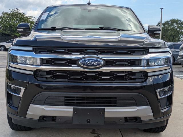 Used 2022 Ford Expedition Max Limited AWD/4WD image 3