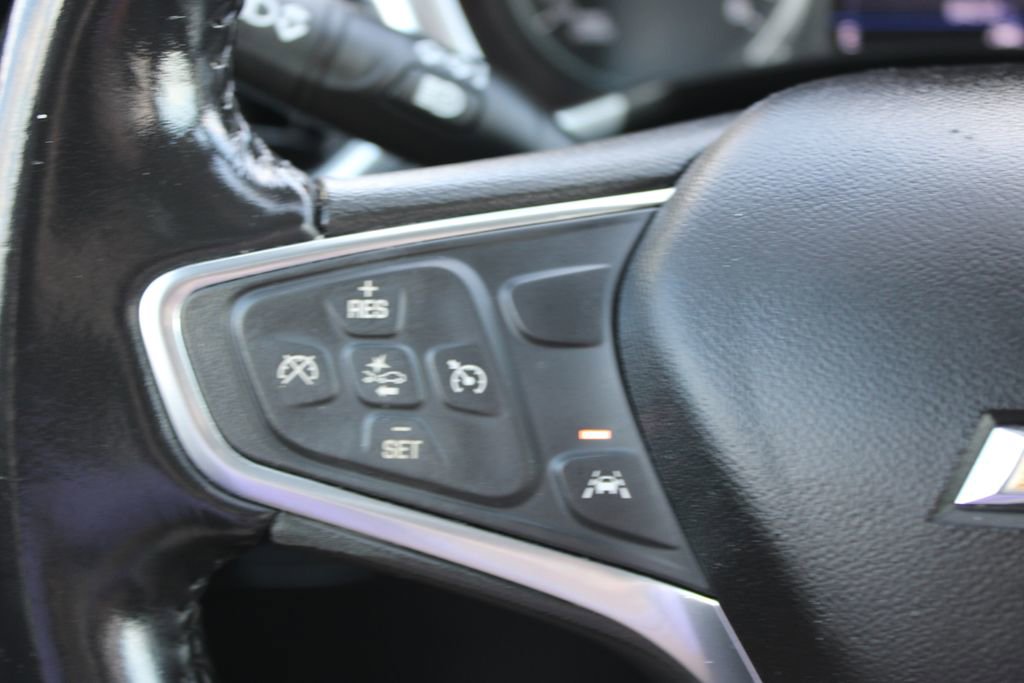 Used 2021 Chevrolet Equinox LT AWD/4WD image 35