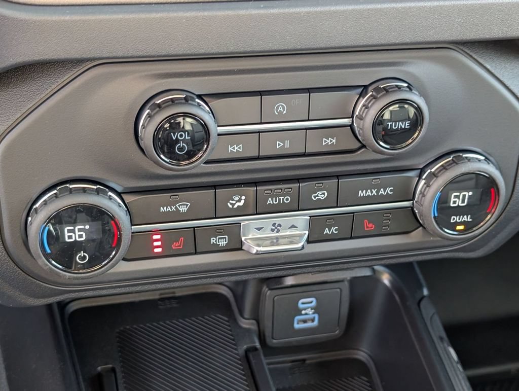 New 2025 Ford Bronco Big Bend AWD/4WD image 35