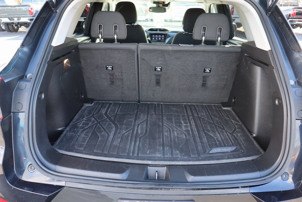 Used 2021 Chevrolet TrailBlazer LT w/ Convenience Package image 20