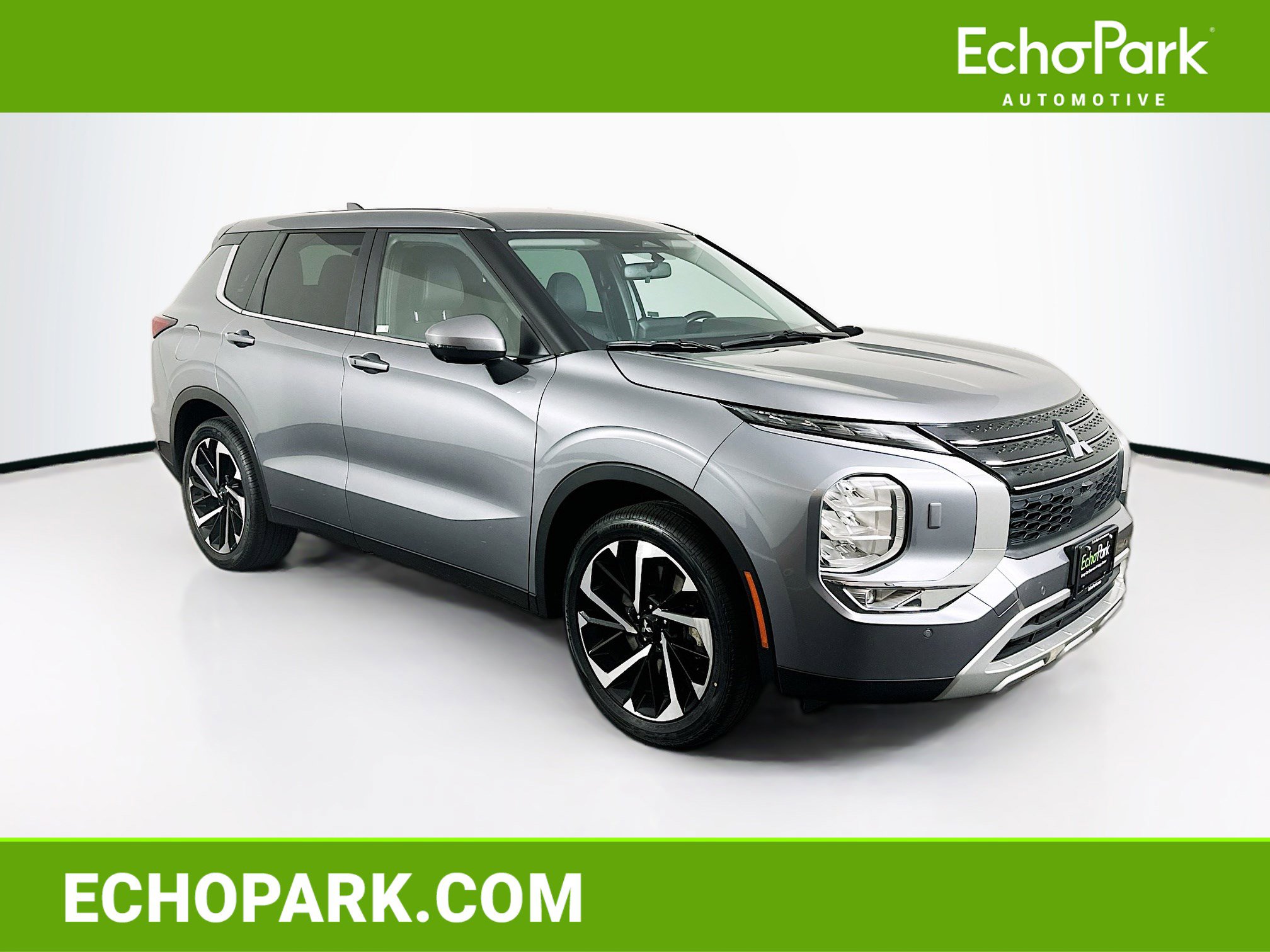 Used 2023 Mitsubishi Outlander SE video 1