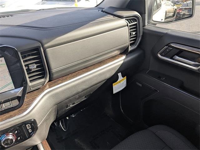 New 2026 GMC Sierra 1500 Elevation w/ Preferred Package image 16