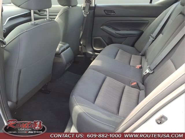 Used 2024 Nissan Altima 2.5 S image 13