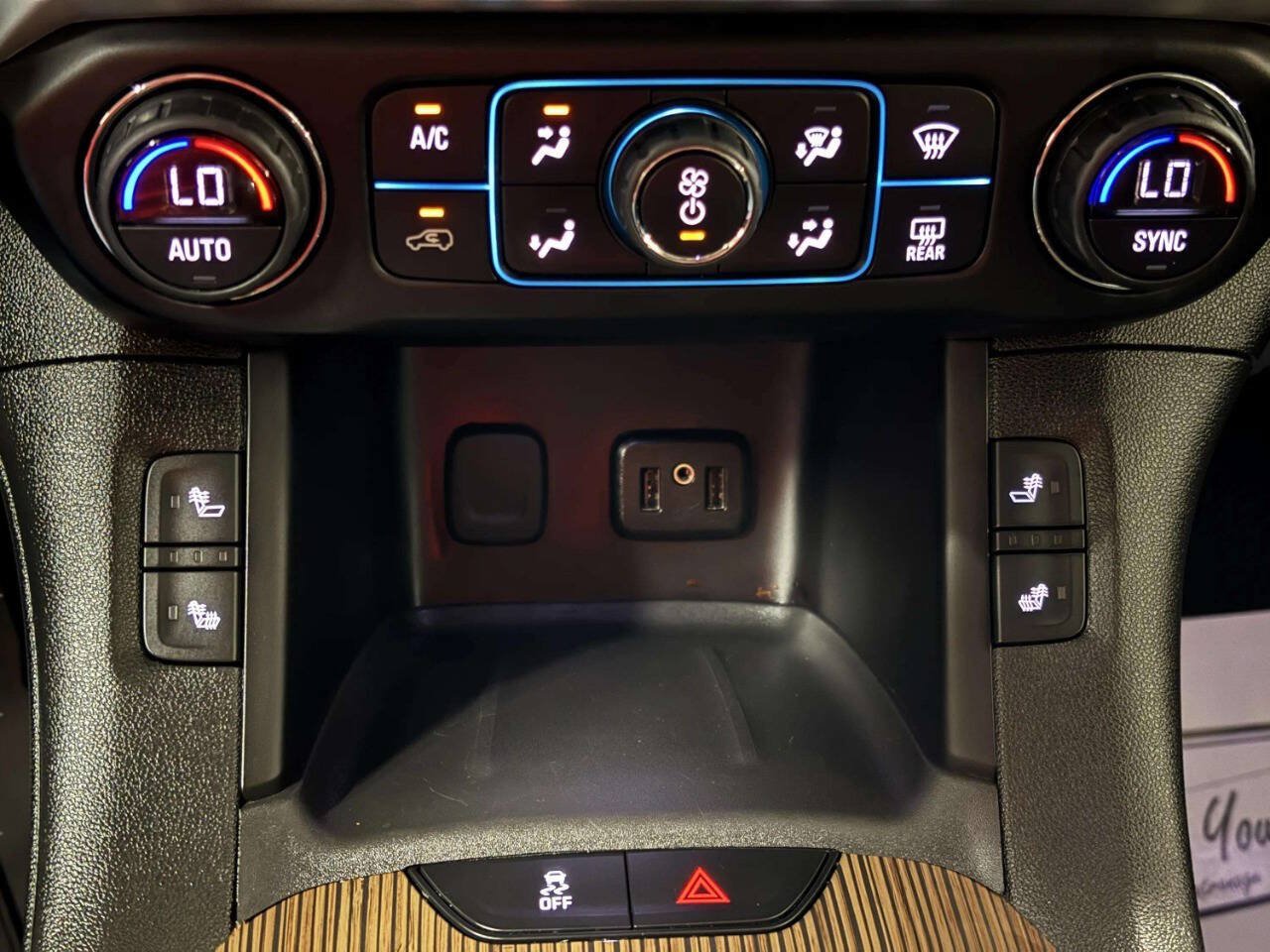 Used 2019 GMC Acadia SLE AWD/4WD image 26