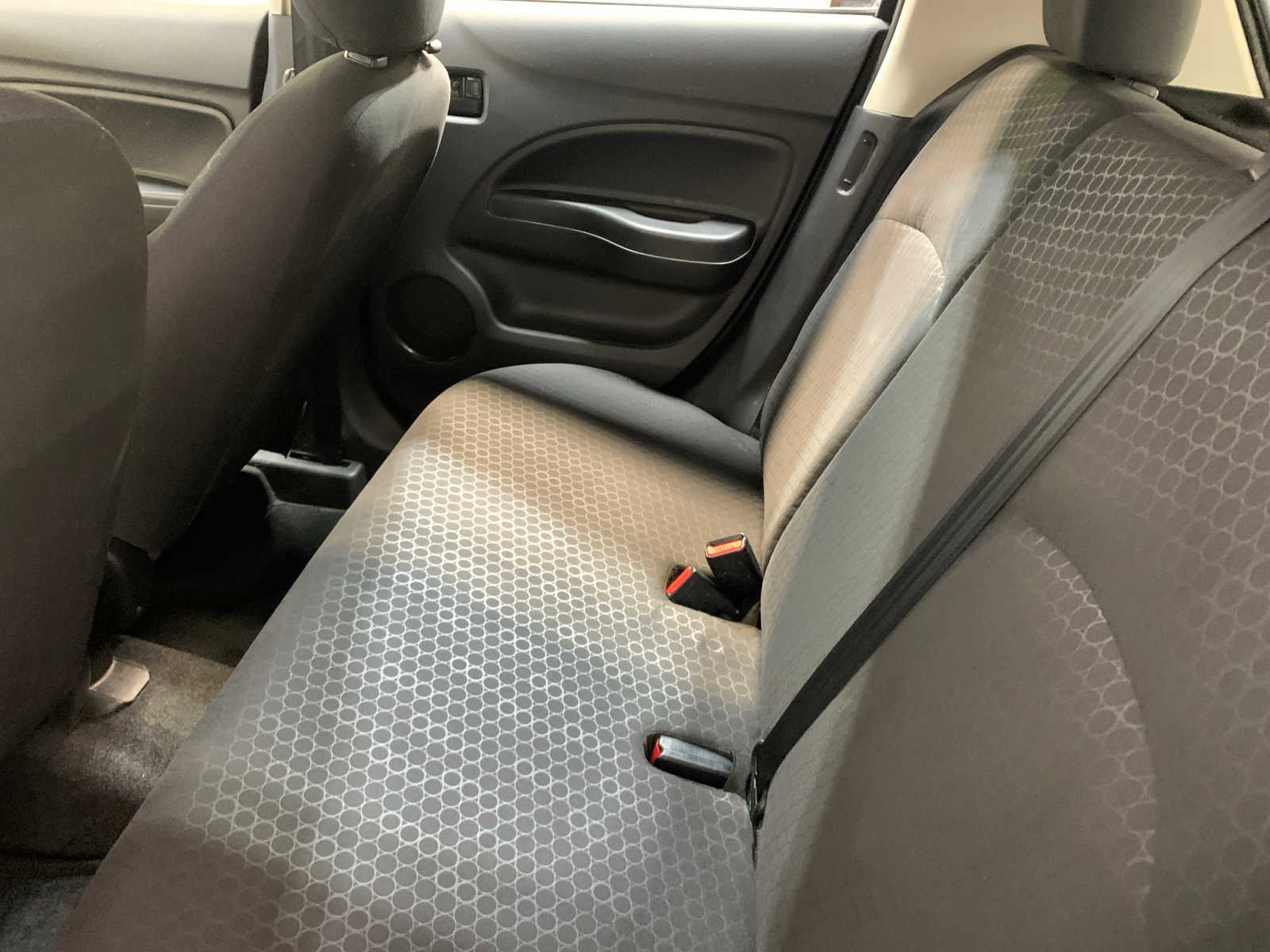 Used 2015 Mitsubishi Mirage DE image 5