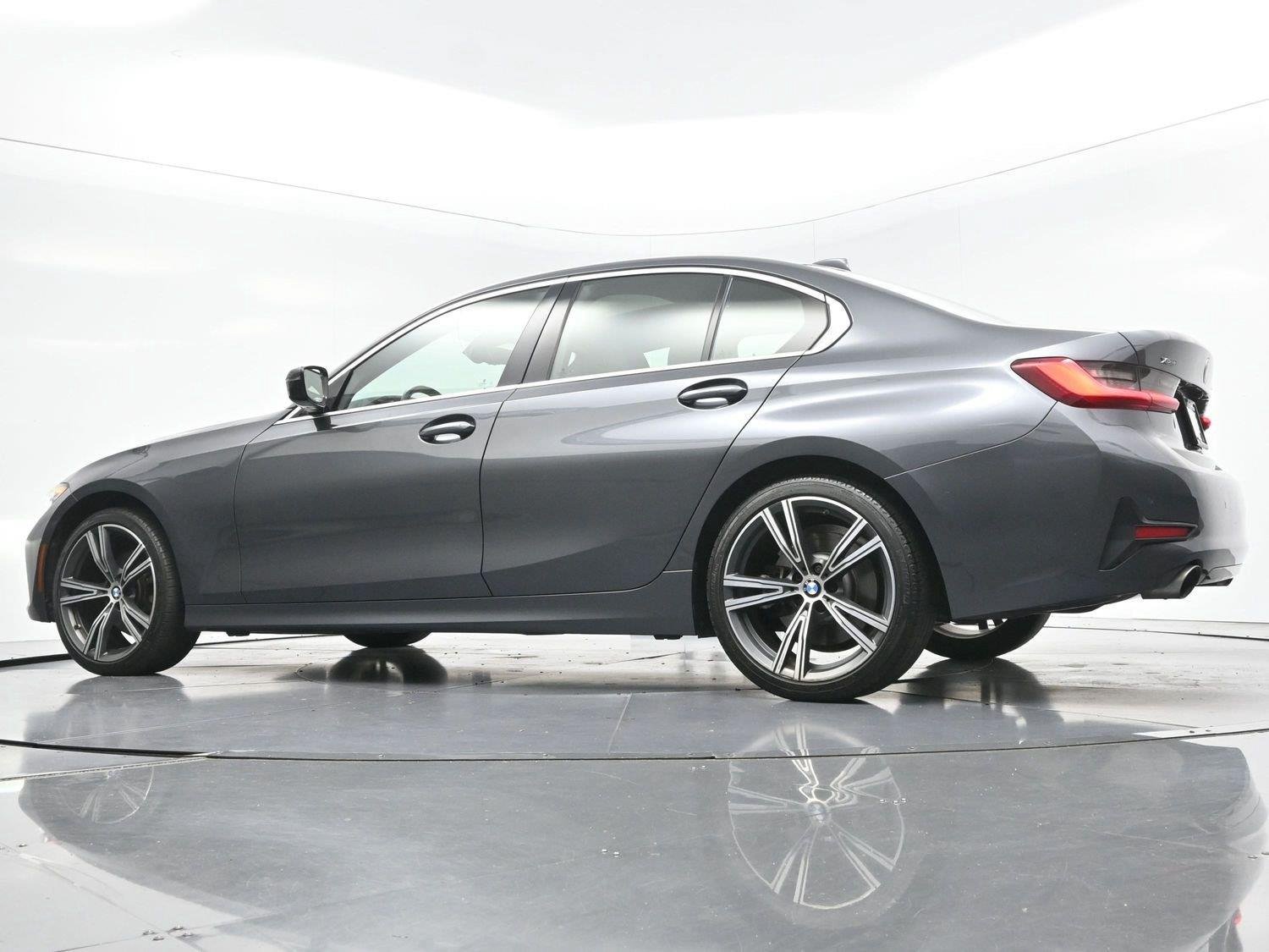 Used 2021 BMW 330i xDrive Sedan w/ Convenience Package AWD/4WD image 47