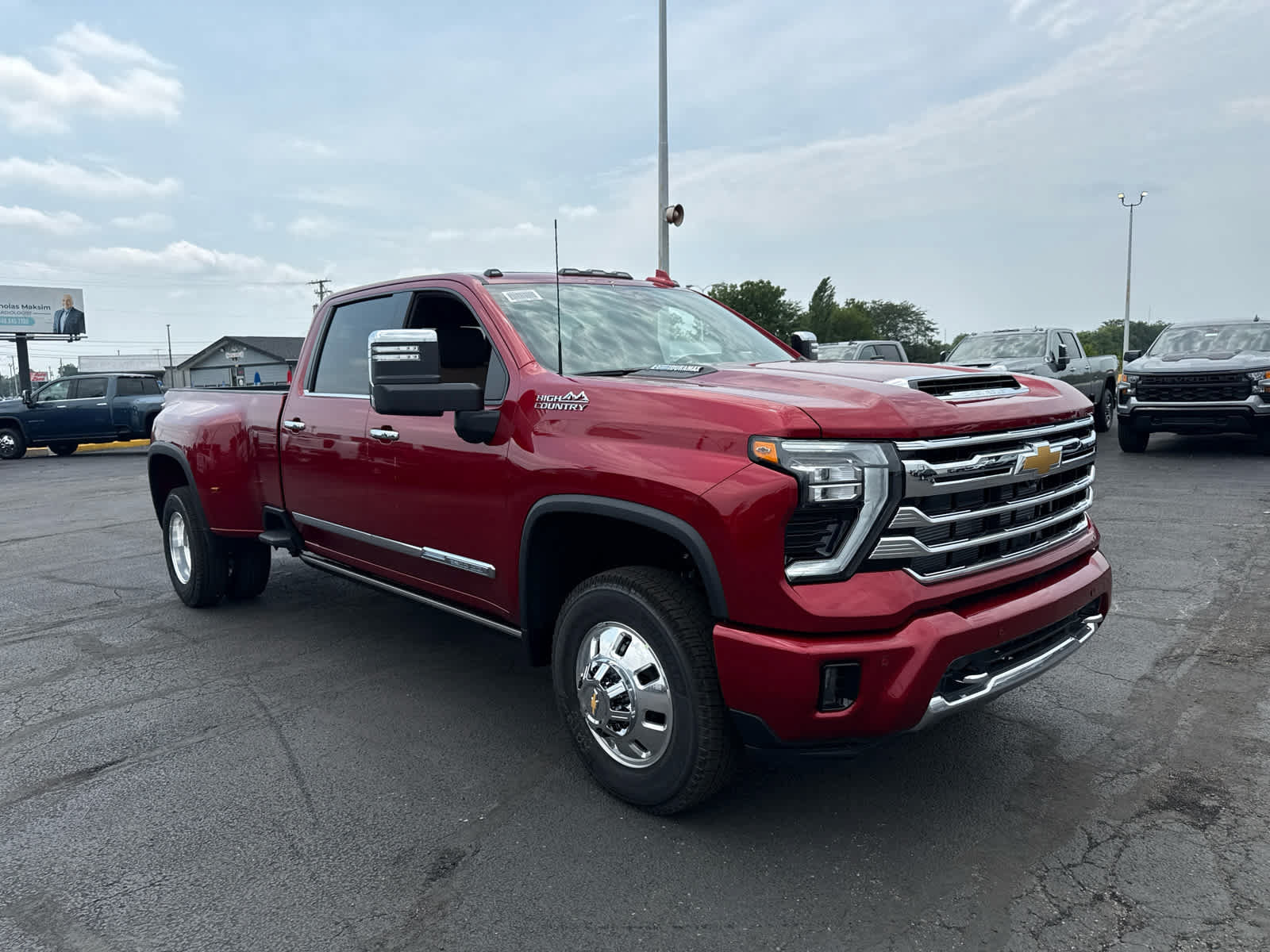 New 2026 Chevrolet Silverado 3500 High Country w/ High Country Premium Package AWD/4WD image 7