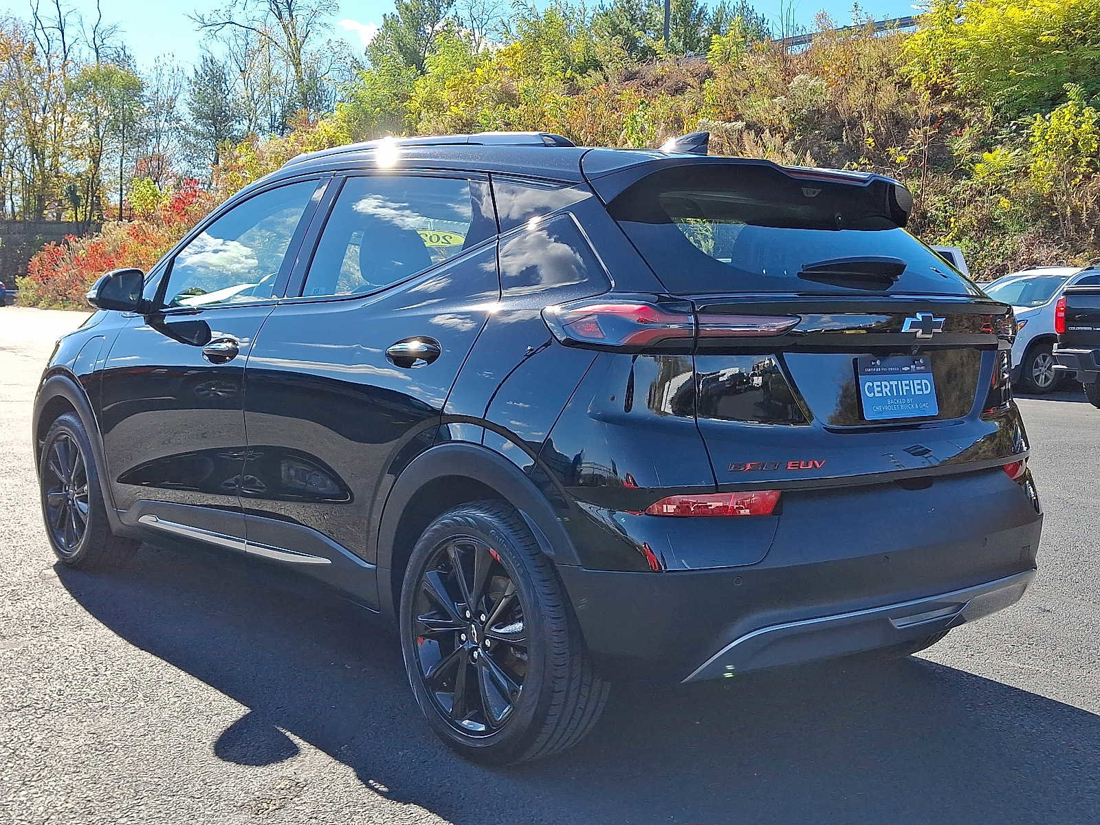 Used 2023 Chevrolet Bolt EUV Premier w/ Sun & Sound Package image 5