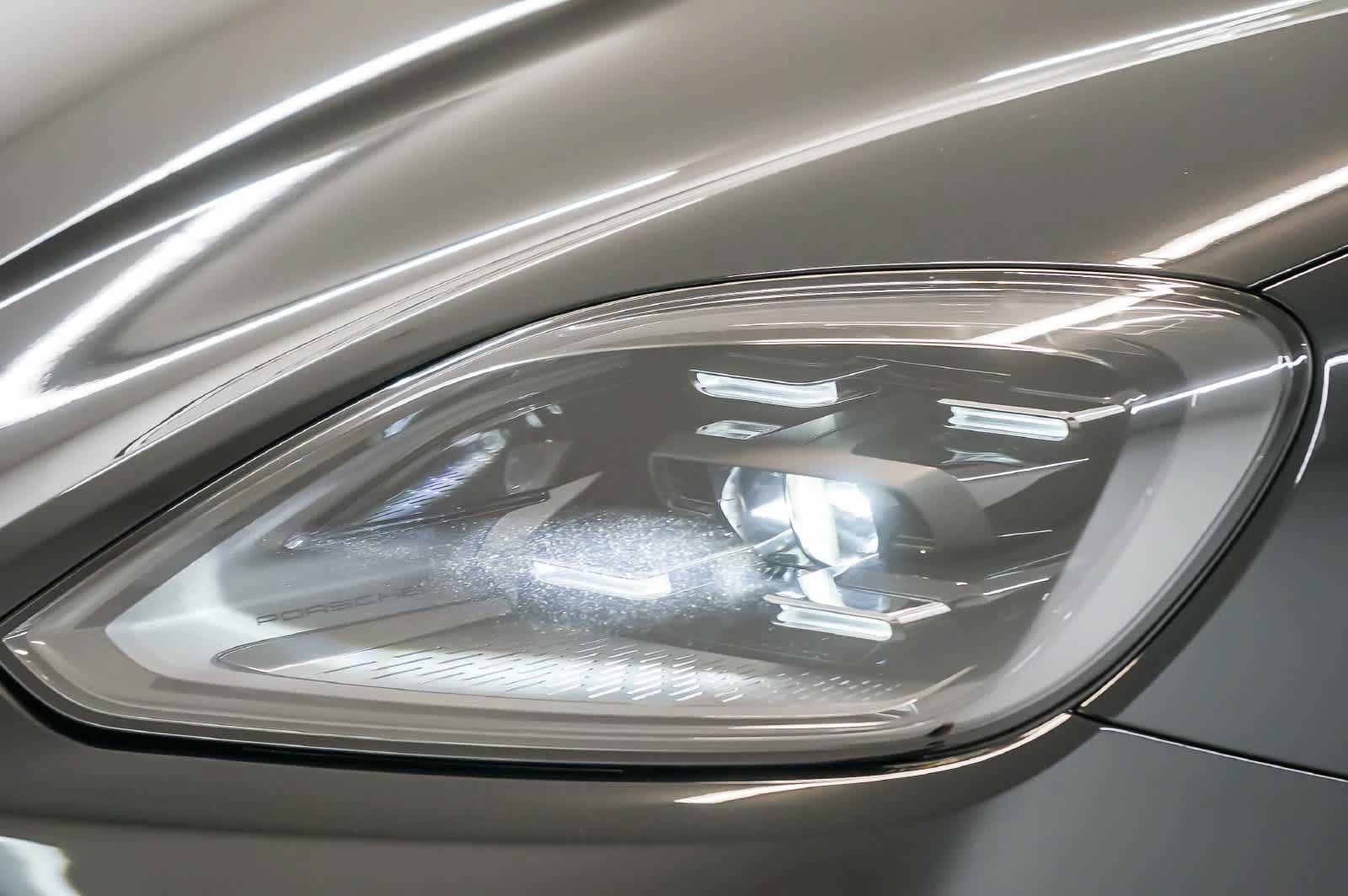 New 2026 Porsche Cayenne AWD/4WD image 15