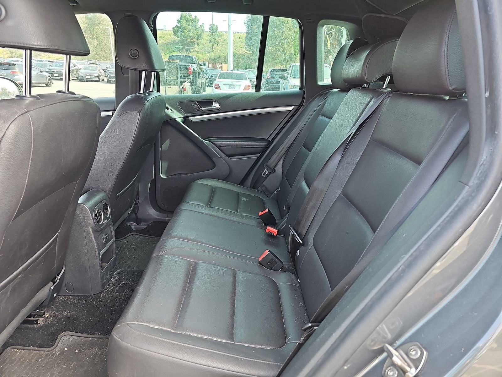 Used 2016 Volkswagen Tiguan R-Line image 15