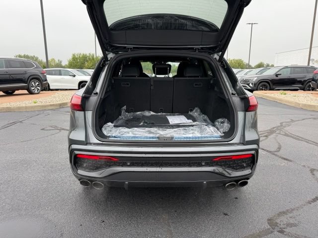 New 2026 Audi SQ5 Premium Plus AWD/4WD image 8