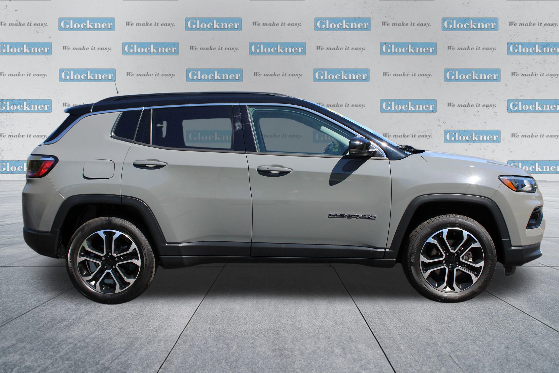 Used 2022 Jeep Compass Limited AWD/4WD image 4