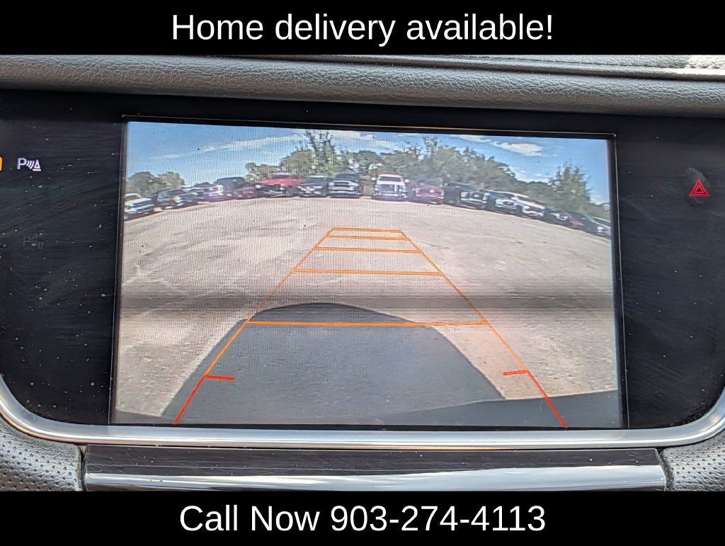 Used 2017 Cadillac XT5 Luxury w/ Driver Awareness Package FWD image 19