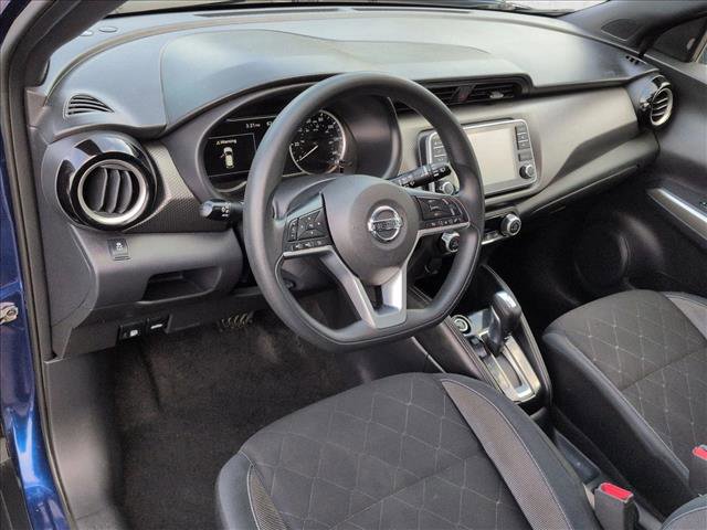 Used 2019 Nissan Kicks SV image 10