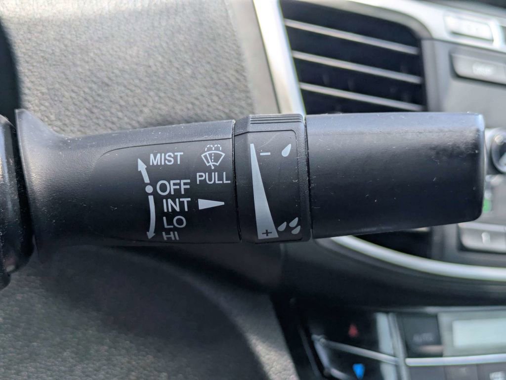 Used 2016 Honda Accord LX image 27