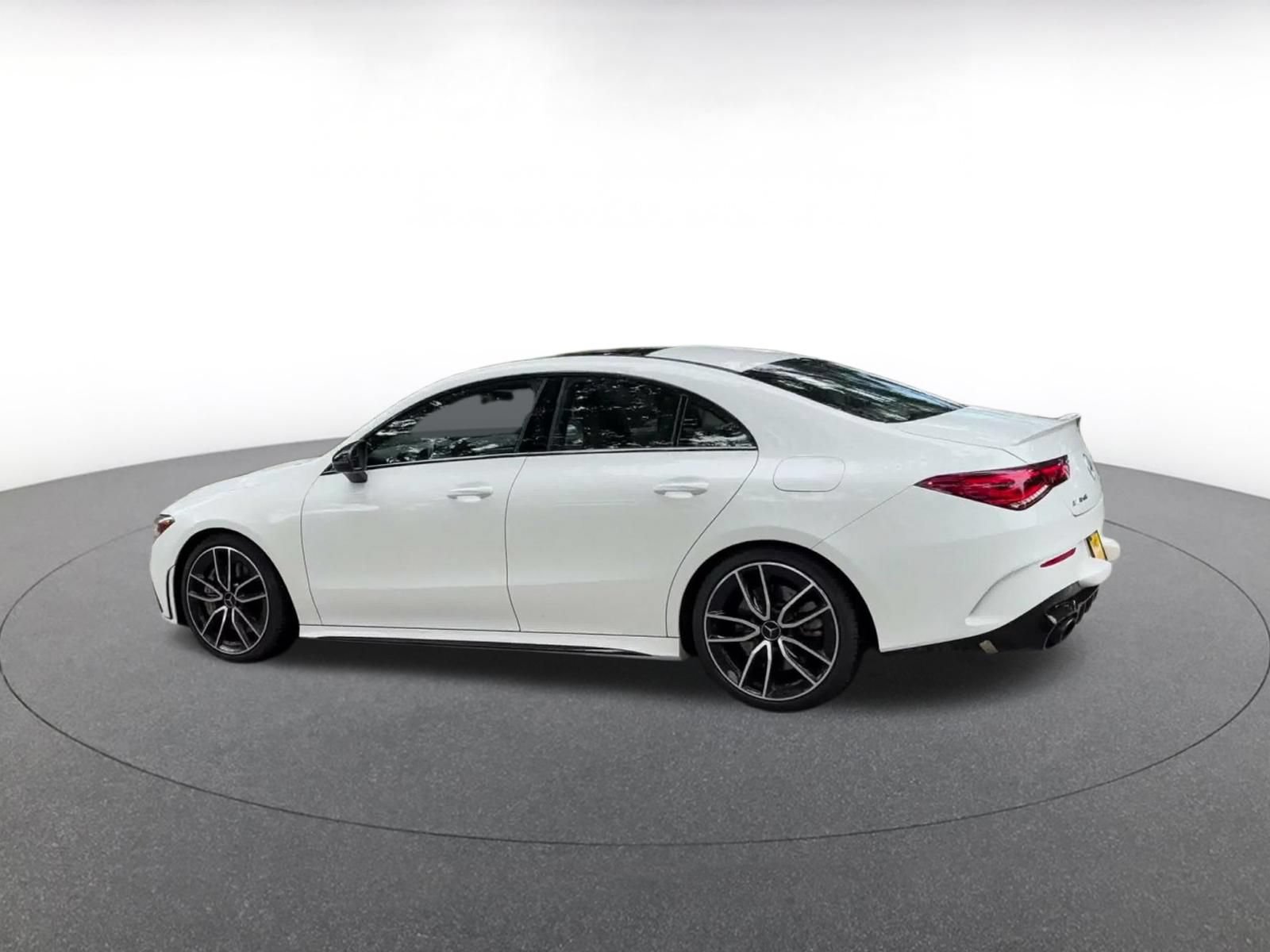 Used 2022 Mercedes-Benz CLA 35 AMG 4MATIC image 10