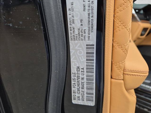 New 2027 Jeep Grand Cherokee Summit AWD/4WD image 17