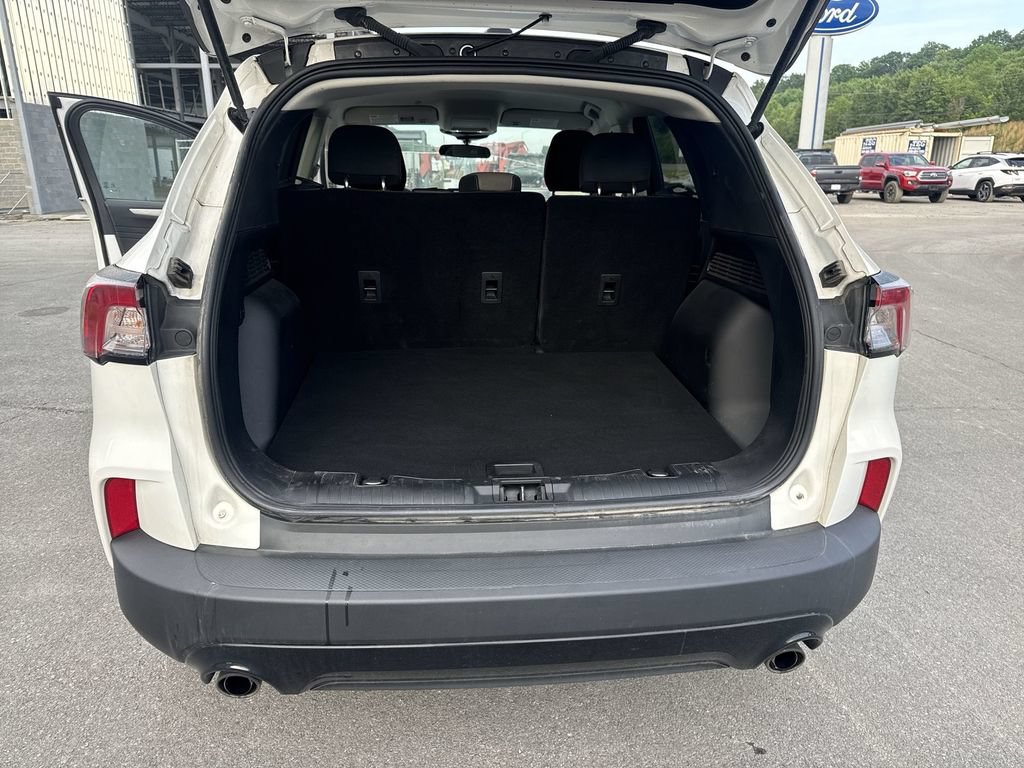 Used 2022 Ford Escape SE w/ SE Sport Appearance Package AWD/4WD image 37