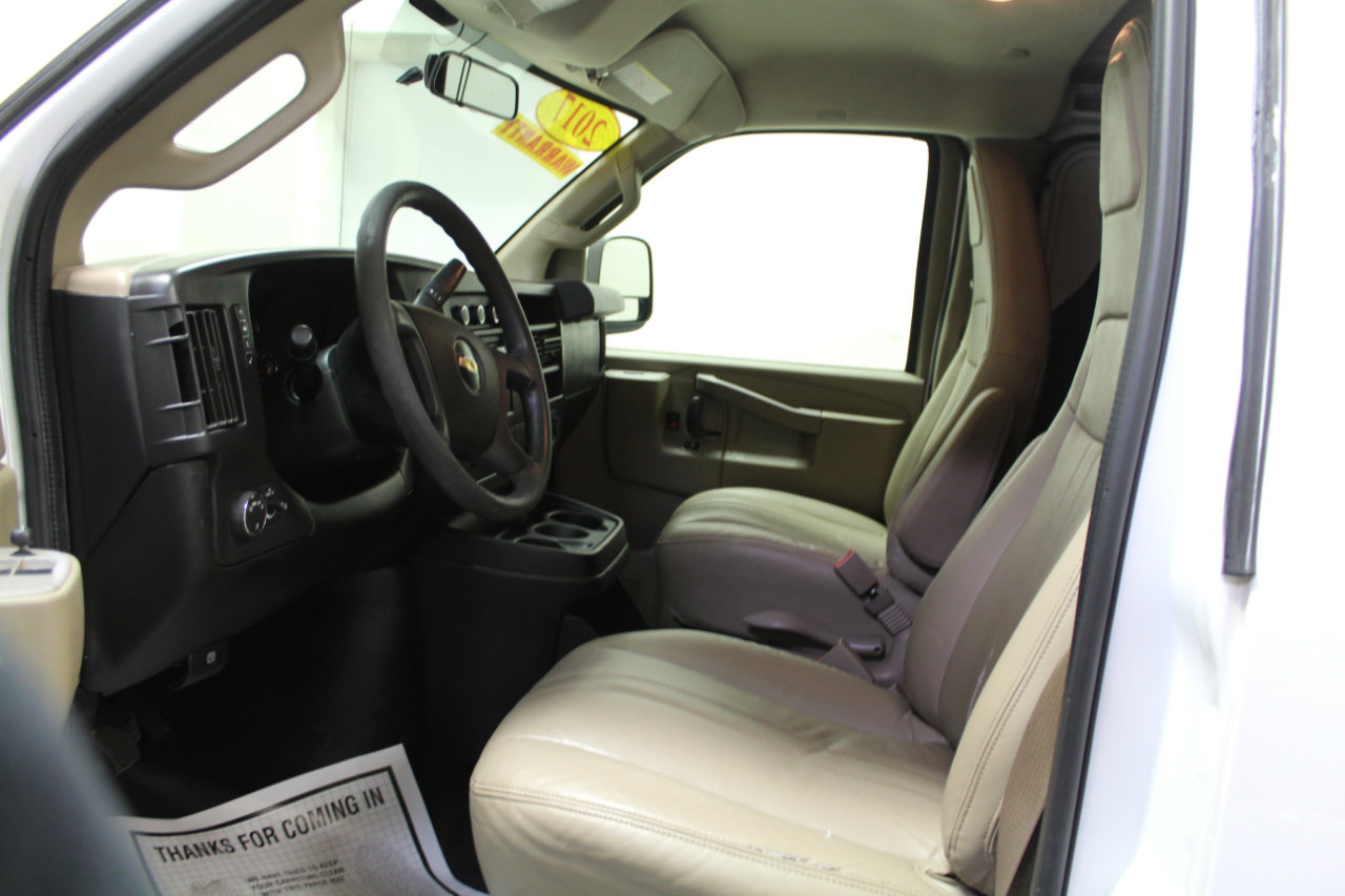 Used 2017 Chevrolet Express 2500 image 15