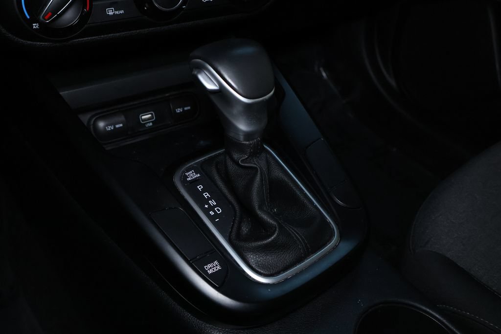 Used 2021 Kia Soul GT-Line FWD image 31