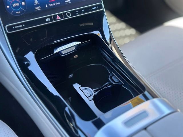 Used 2023 Mercedes-Benz C 300 4MATIC Sedan image 13