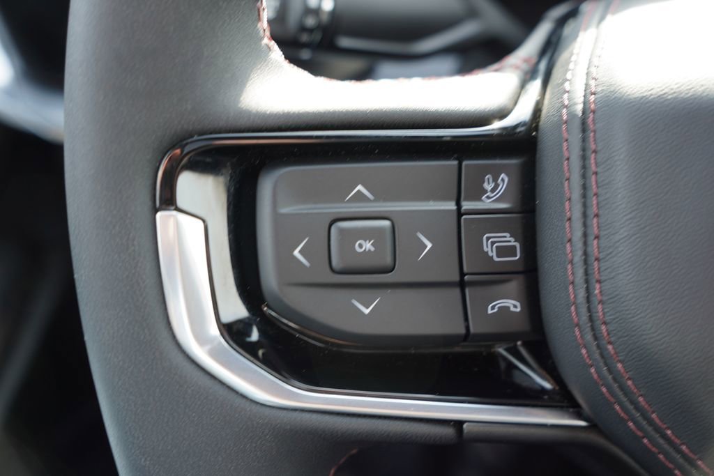 Used 2025 Jeep Wagoneer S Launch Edition AWD/4WD image 38