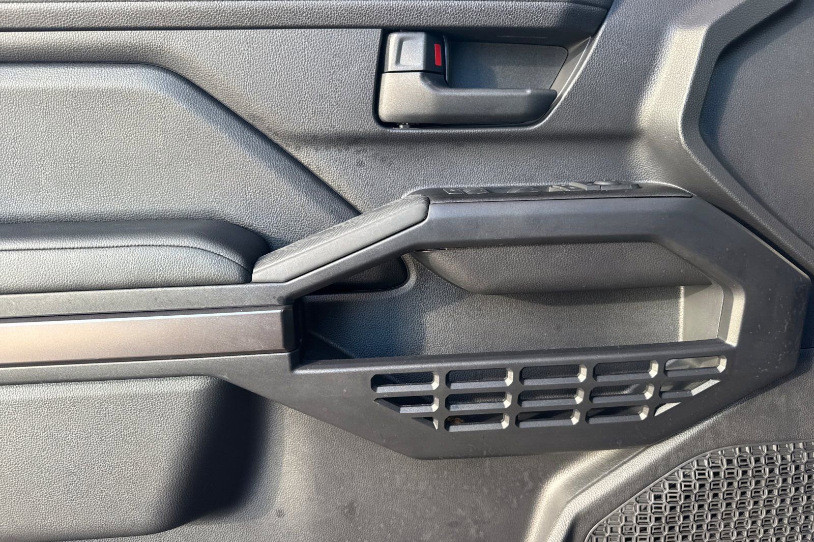 Certified 2025 Toyota 4Runner SR5 image 13