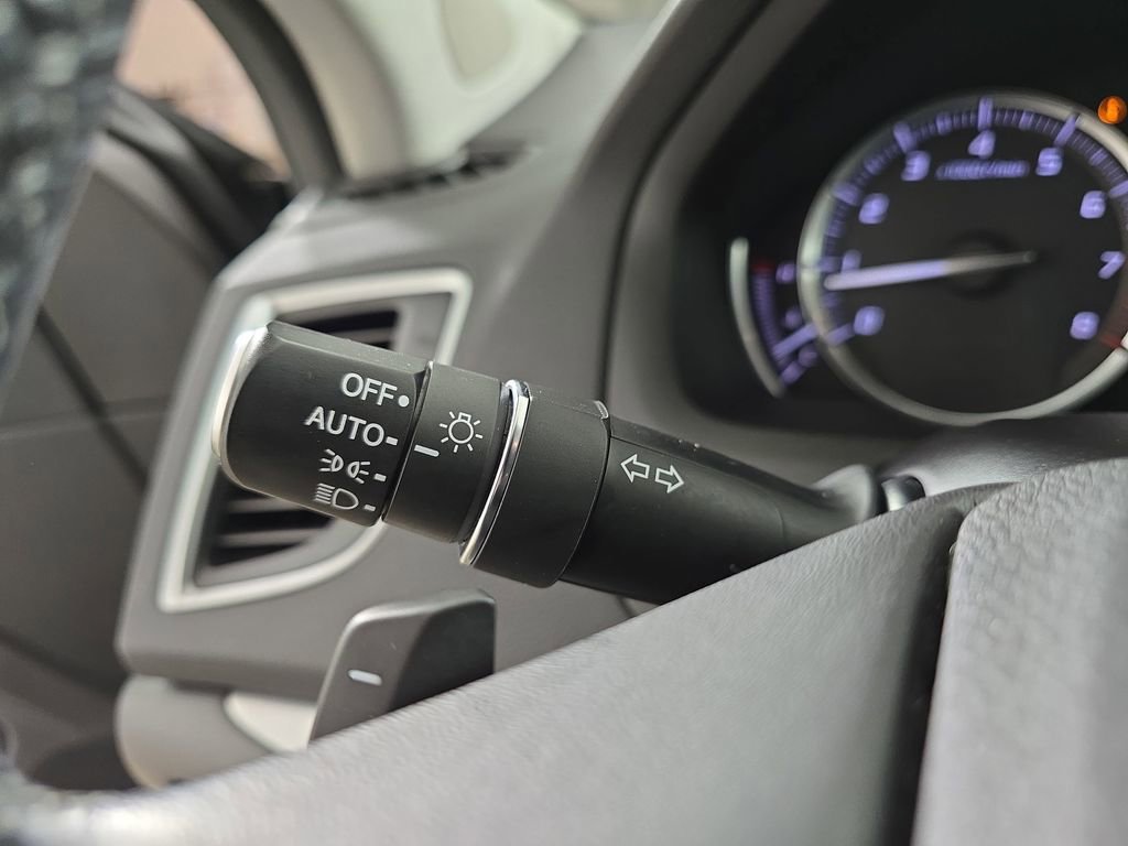 Used 2017 Acura TLX image 27