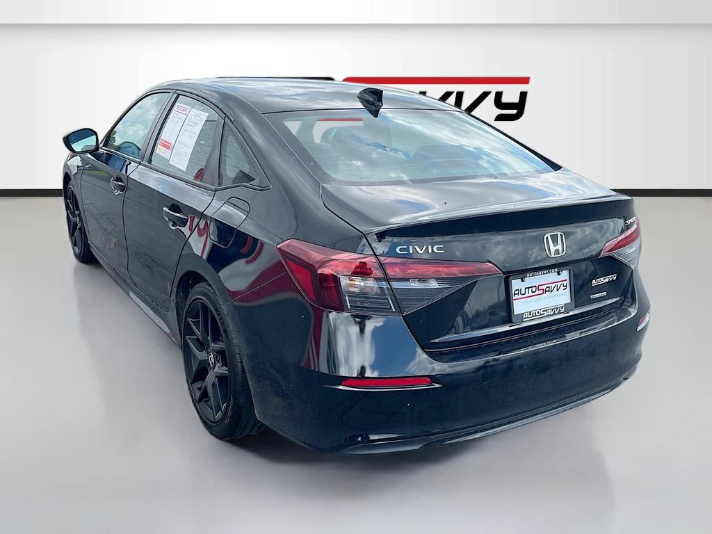 Used 2025 Honda Civic Sport Touring image 5