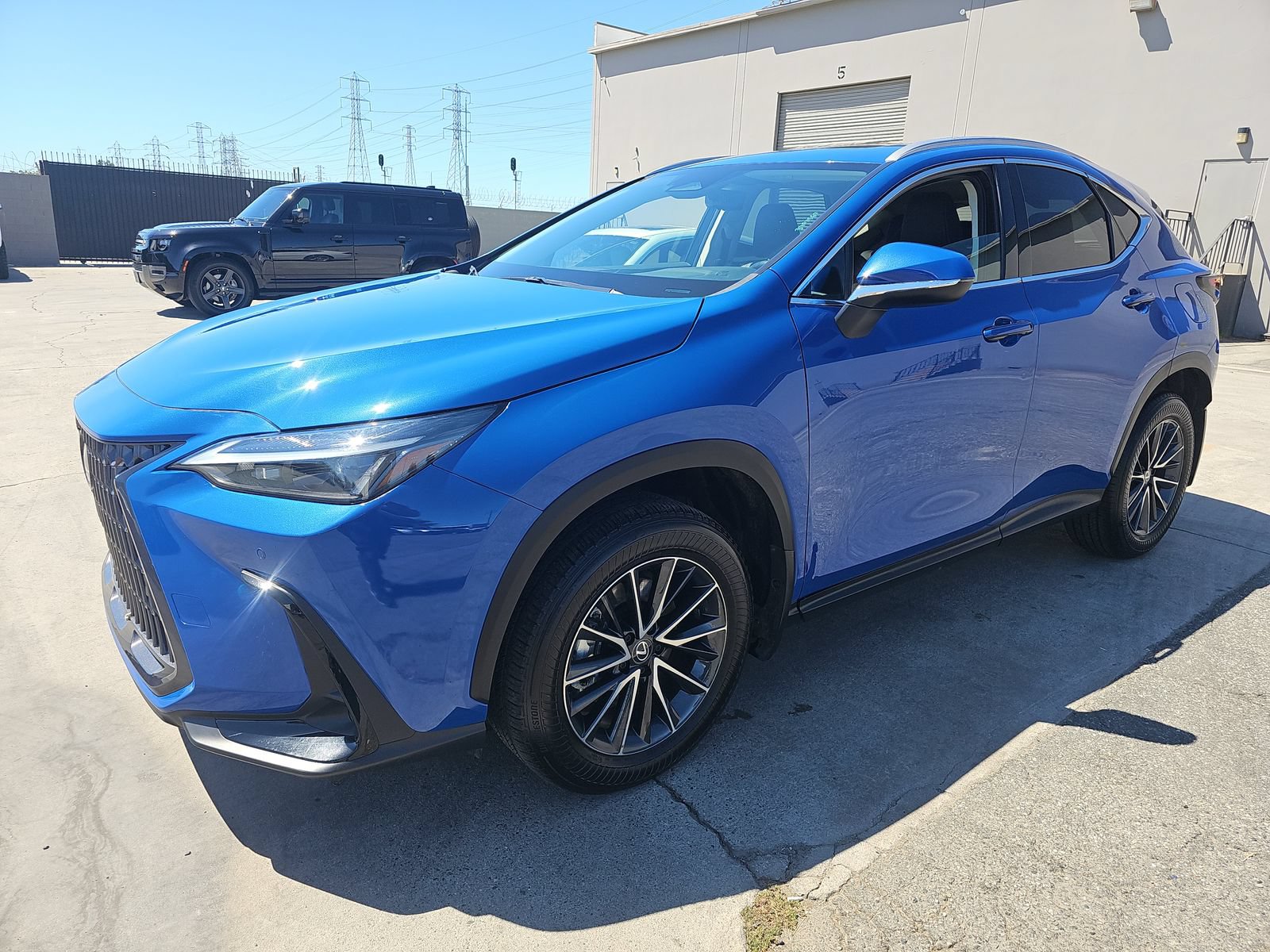 Used 2024 Lexus NX 350h AWD image 2