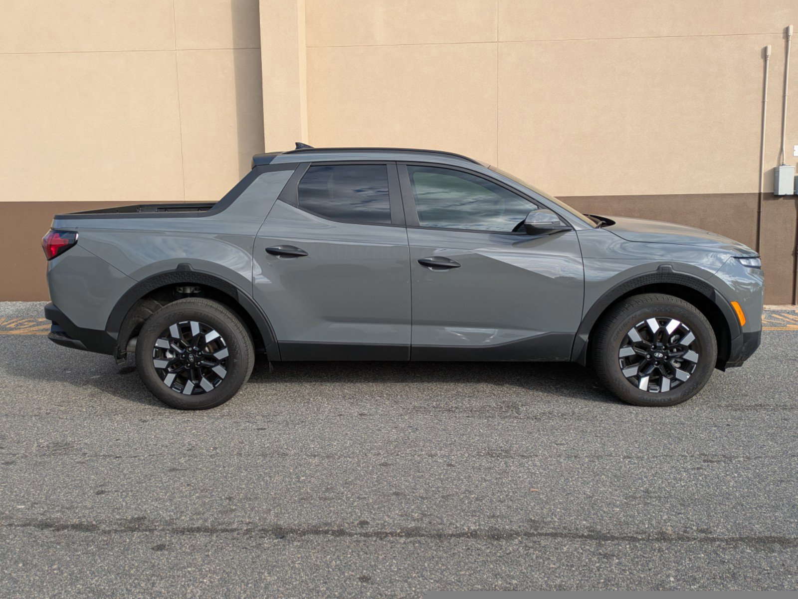 New 2026 Hyundai Santa Cruz SEL image 3