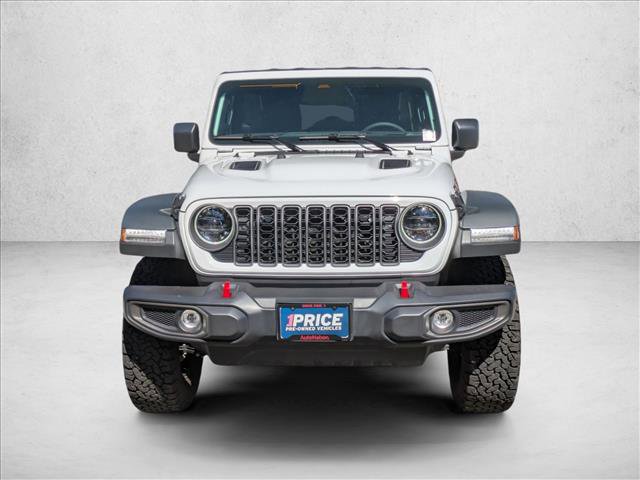 Used 2026 Jeep Wrangler Unlimited Rubicon AWD/4WD image 2