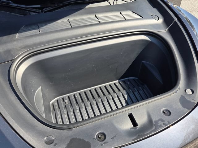 Used 2024 Tesla Model Y Long Range RWD image 23