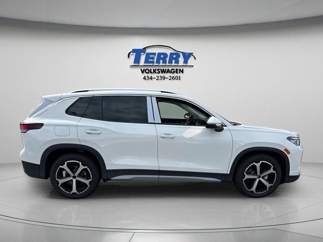 New 2025 Volkswagen Tiguan SE