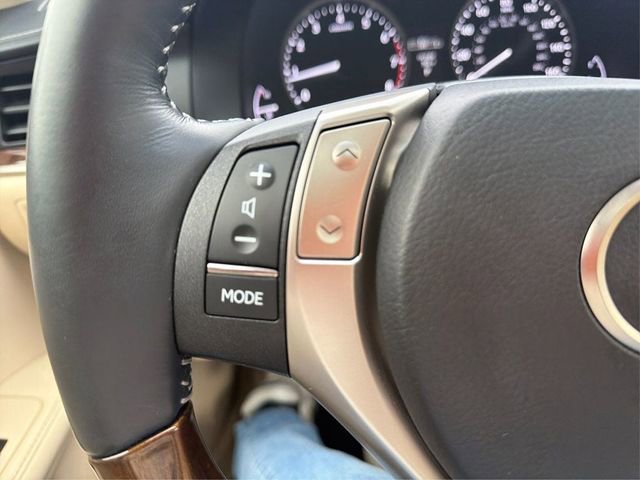 Used 2015 Lexus ES 350 w/ Premium Package image 32