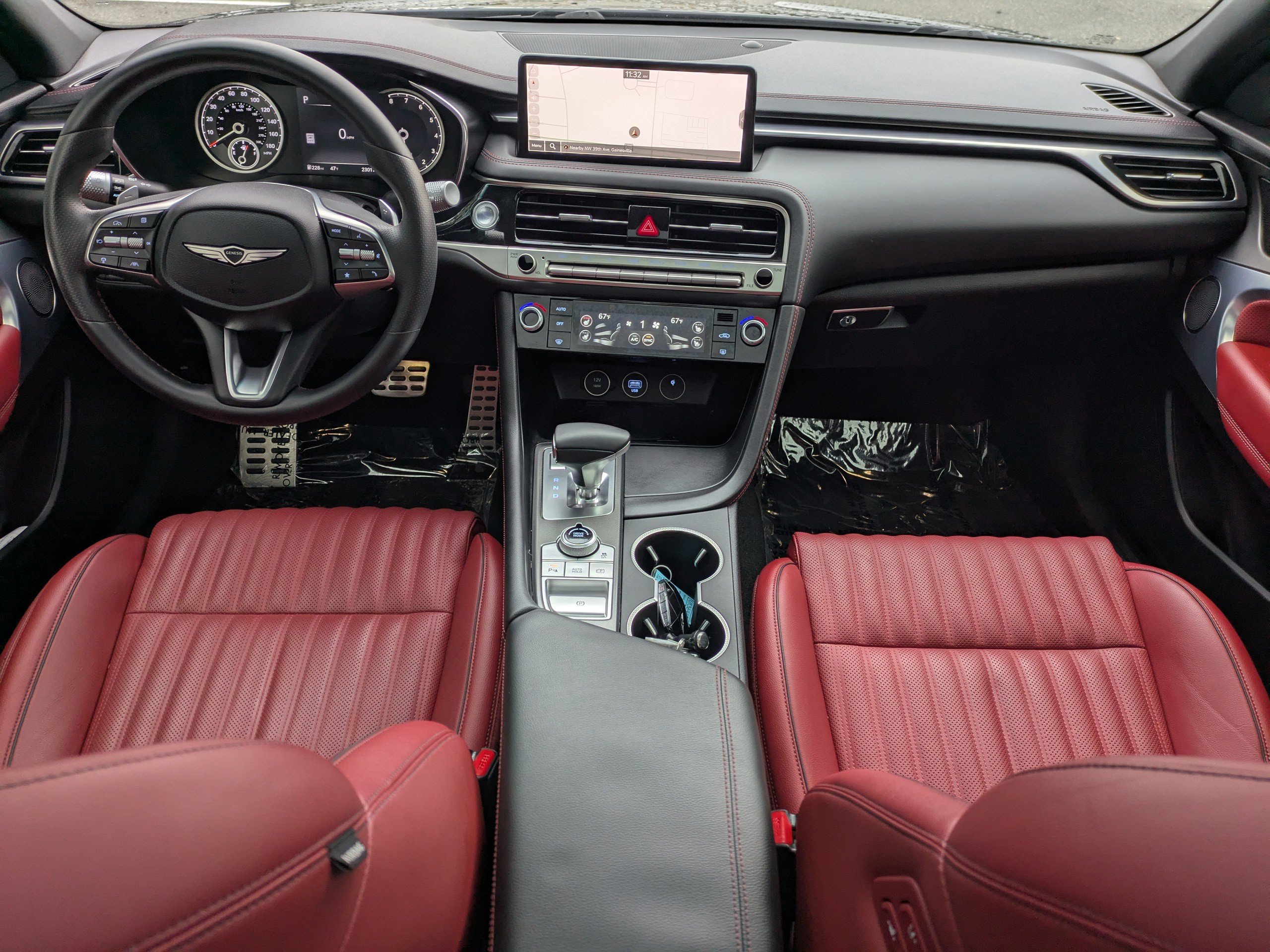 Used 2024 Genesis G70 3.3T Advanced image 9