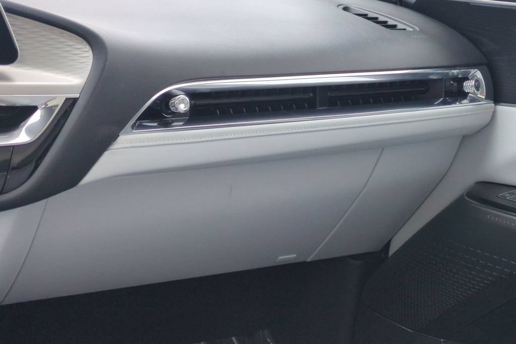 Certified 2024 Cadillac Lyriq Sport AWD/4WD image 24