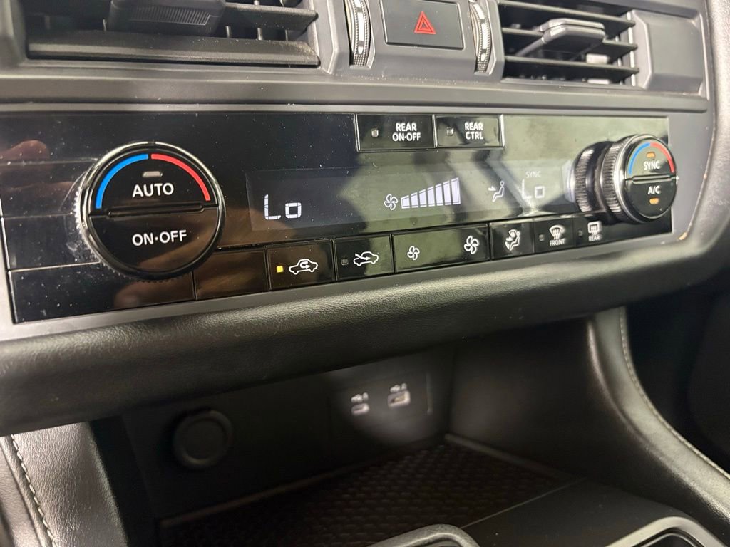 Used 2023 Nissan Pathfinder S FWD image 30