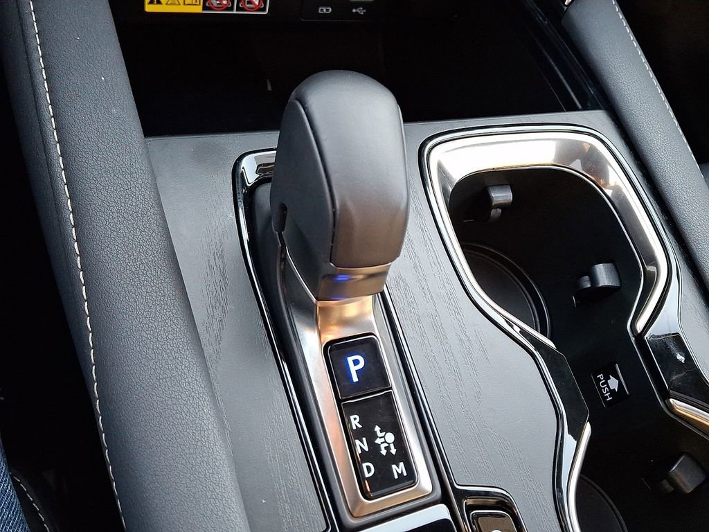 Used 2025 Lexus RX 350 Premium image 16