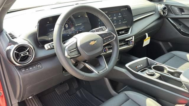 New 2027 Chevrolet Equinox LT w/ Convenience Package II AWD/4WD image 7
